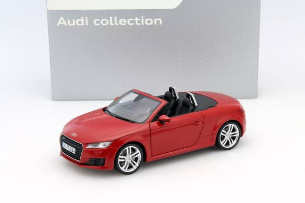 Minichamps 1/18 アウディTT ロードスター レッド - アウディ tt 1⁄18