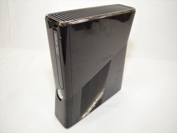 完動品 Xbox360 S 250GB コントローラー 4個 ソフト10本 8866