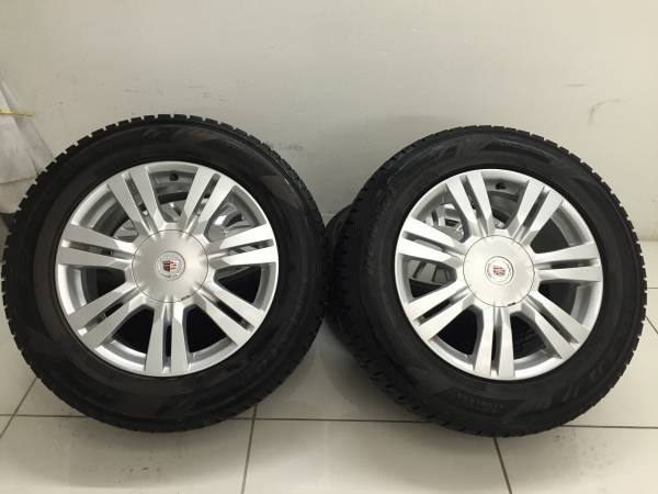 キャデラックSRXクロスオーバー純正18インチアルミスタッドレス