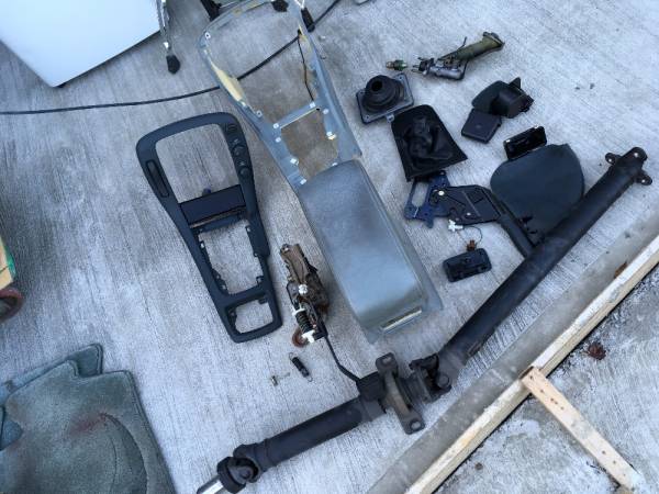 R686 TOYOTA JZZ30 ソアラ 中期　純正MTペラシャなど一式