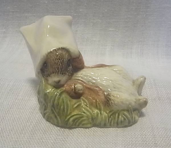 琉球古典焼 沖縄 壺屋焼 花入 花瓶 壷 - 魚文 「琉球古典焼」の落札