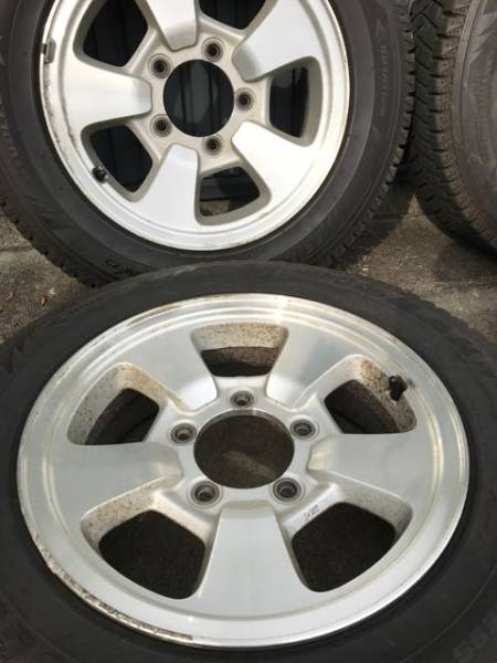 ジムニー純正ホイールとスタッドレス4本セット中古品! ジムニー ホイール タイヤ