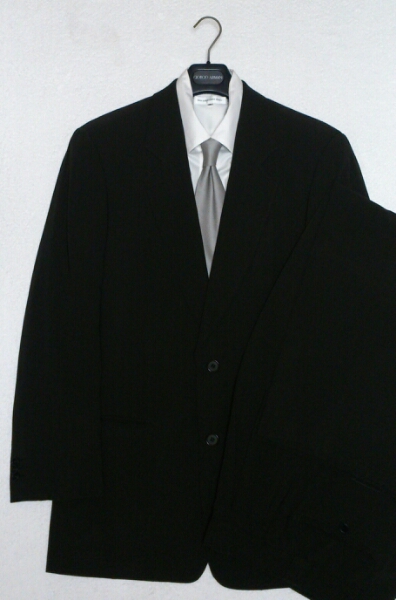 【黒ラベル】GIORGIO ARMANI/ジョルジオアルマーニ/灰黒系スーツ