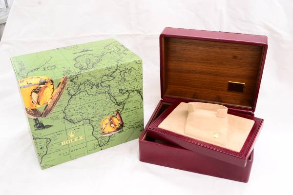 ROLEXロレックス 大型箱ボックス デイトジャスト金無垢ダイヤ