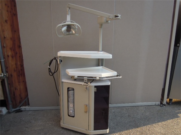M2256 タカラベルモント 産婦人科 電動診察台 DG-360 DG-T87