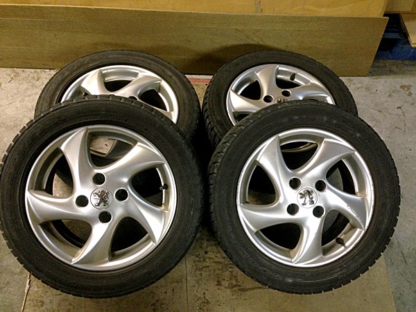 Peugeot プジョー 純正 15インチ 195/55R15 4穴 スタッドレス108
