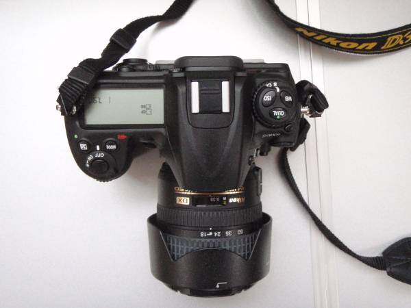 ニコンD300Sと18-70mm 1:3.5-4.5G ED 他レンズ2本付き ニコン