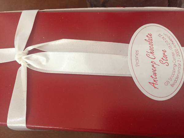 ベルギー購入★milk250g★アントワープチョコレートストア