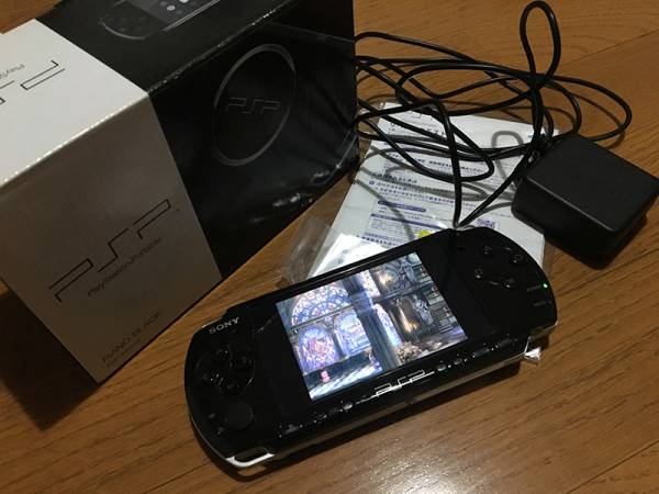 ゲーム 【動作品】PSP本体（PSP-3000/ピアノブラック） PSP