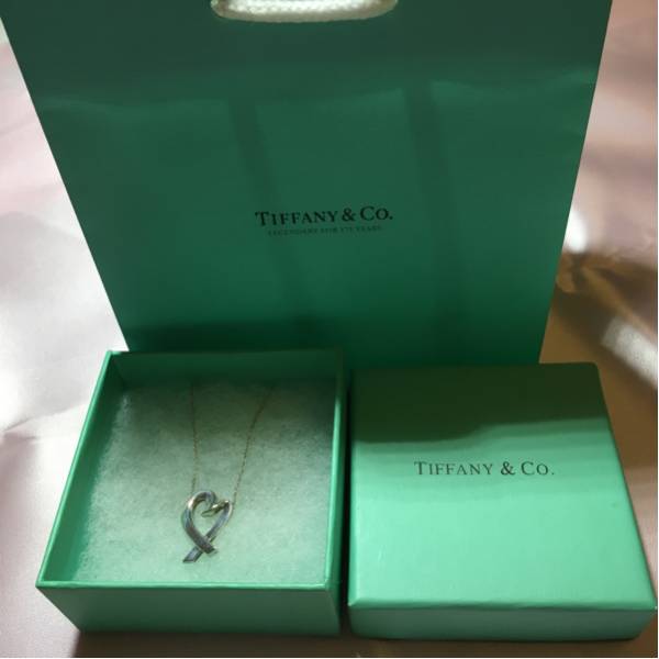 ☆新品 同様ティファニー ネックレス ラヴィングハート シルバー