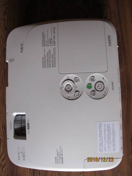 NECのプロジェクター（NP-M260WJL)です。 NEC M260X プロジェクター