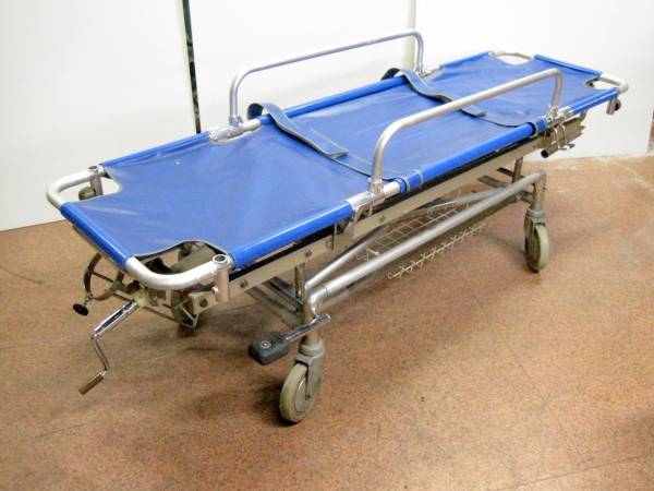 パラマウントベッド ストレッチャー 担架脱着 昇降 搬送 救急 看護