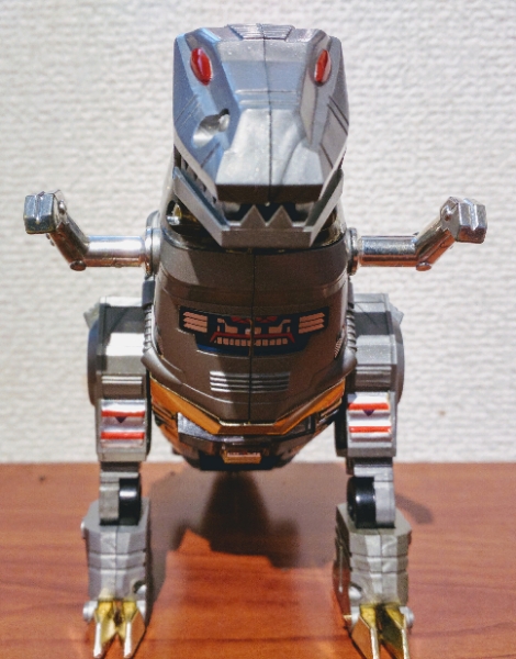 当時物*ダイアクロン*恐竜ロボNO1*ティラノザウルス に興味をもって