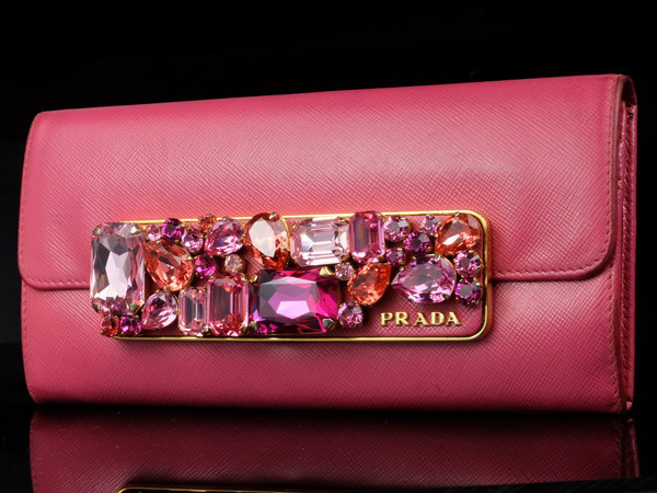 PRADAプラダ】ビジュー装飾☆レザー☆長財布☆ペオーニアピンク 希少 