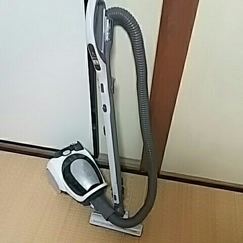 ★【1円スタ】三菱 Be-K 紙パック式掃除機TC-FX55E1 綺麗 2014年