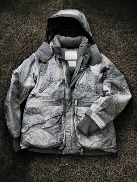 ホワイトマウンテニアリング 名作ダウンジャケット 稀少美品！！