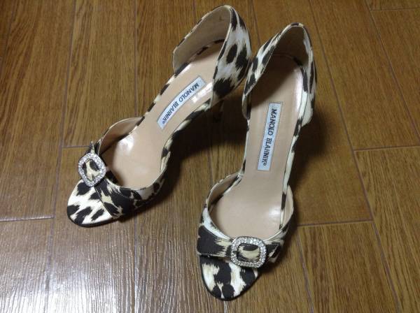 美品☆マノロブラニク ラインストーン☆パンプス 36