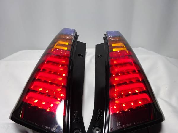 スティングレーMH23S バレンティーフルスモークLEDテールランプ大幅