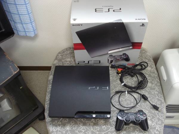 H-7★PS3本体 CECH-2000B 250GB 黒 付属品有★送料安！