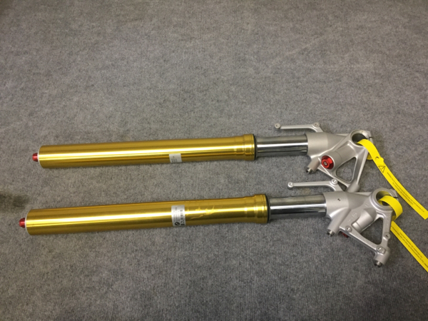 2014年式 S1000RR用フロントフォーク2本セット美品 2014年式 S1000RR用フロントフォーク2本セット美品 BMW S1000RR 2014 純正