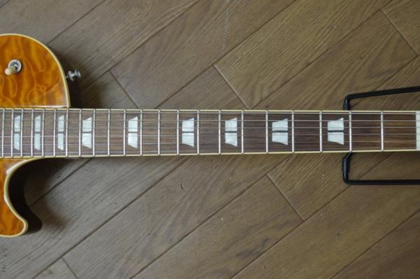 【送料無料!!】中古良品!! History/ヒストリー エレキギター ZLS100-CFS LP/Les Paulタイプ ★ソフトケース・保証書付属!!【3000円～!!】