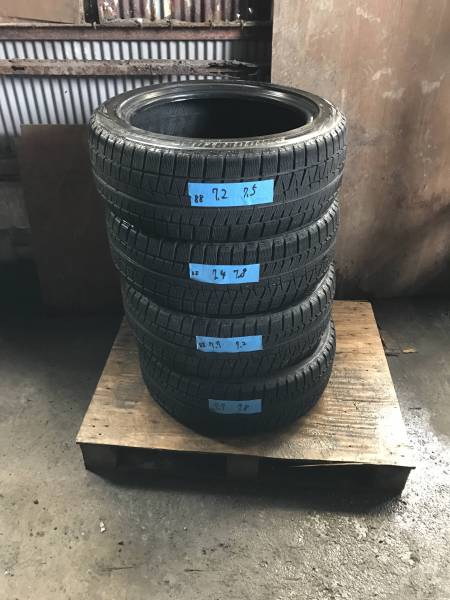 ブリヂストン　205/50R17　スタッドレス　４本セット　中古