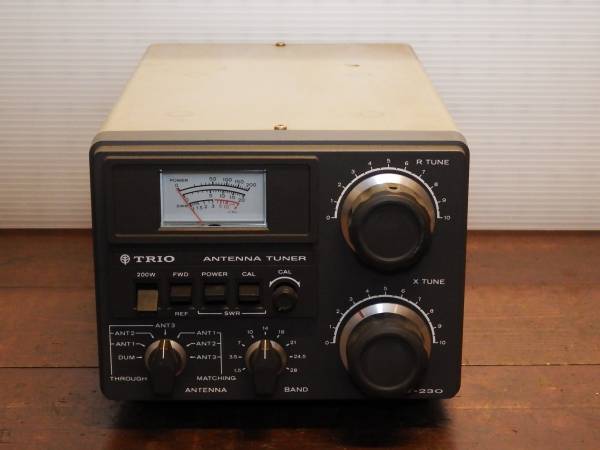 トリオHFアンテナチューナー TORIO AT-230 美品 TRIO トリオ アンテナ