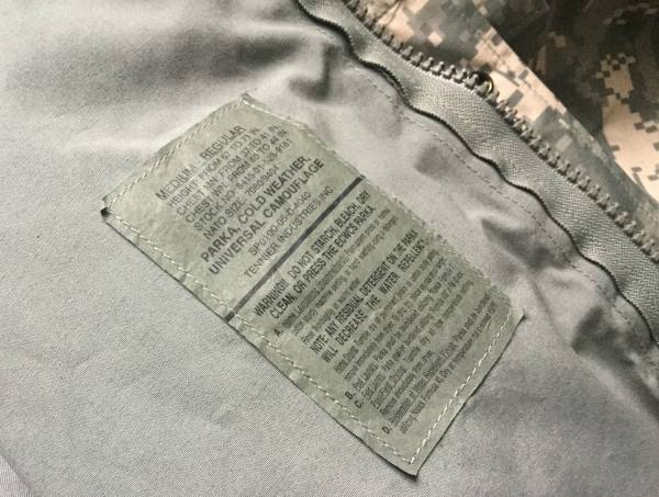 美品 実物 米軍 UCP ACU ECWCS ゴアテックスパーカー MR