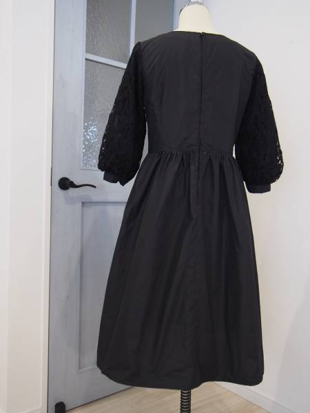 ・・＊ハンドメイド＊・・黒フォーマルワンピース