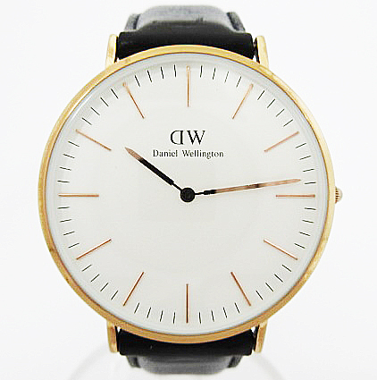 ●Daniel Wellington ダニエルウェリントン★クラシック★0107DW 40mm★メンズ腕時計★クォーツ★　