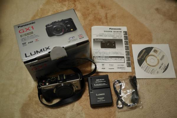 パナソニック LUMIX DMC-GX1-S ボディのみ (シルバー) パナソニック