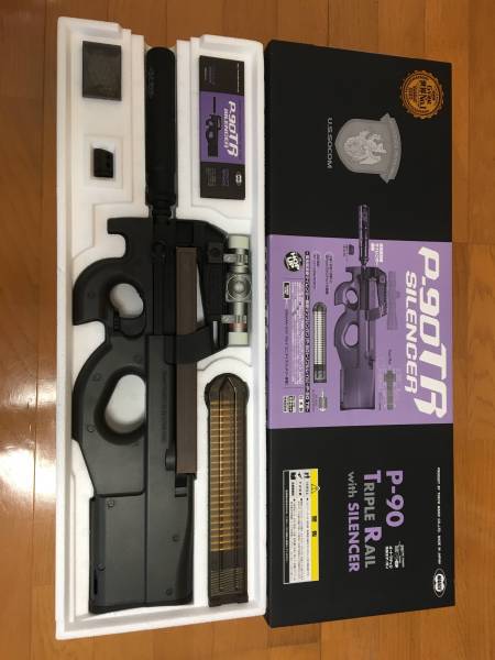 【東京マルイ】P90tr(ステッカー・ペイント有) マガジンなど【おまけ付き】 東京マルイ P-90TR + オマケ品 東京マルイP90tr(ステッカー・ペイント