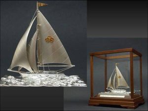 銀メッキ ヨット模型 小型帆船模型 シルバーゴールド装飾 7号 帆船