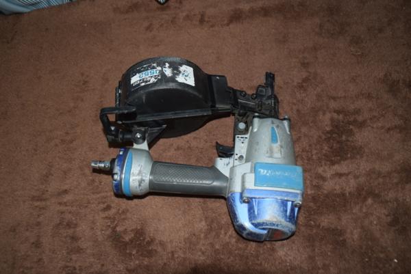 K03031■マキタ/makita エアー釘打機 AN552 現状品■