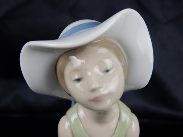 リヤドロ 若草色の少女 LLADRO | フィギュ 美品 鏡の前で（若草色