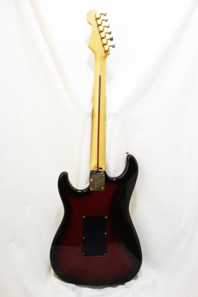 ☆1円スタート売切り！Fender Japan 「STR-85R」フロイドローズ レッド