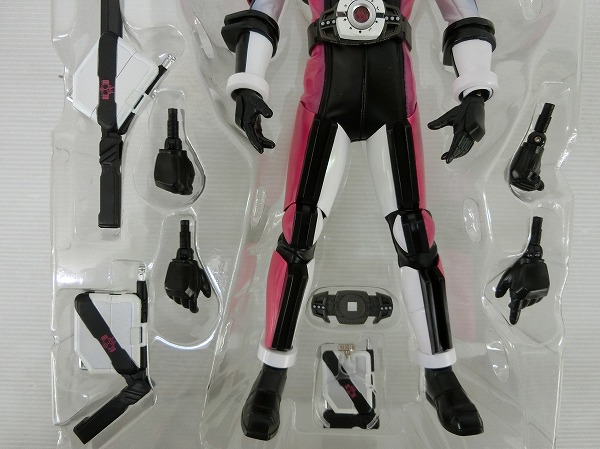開封 バンダイ メディコムトイ 仮面ライダー ディケイド・12インチ