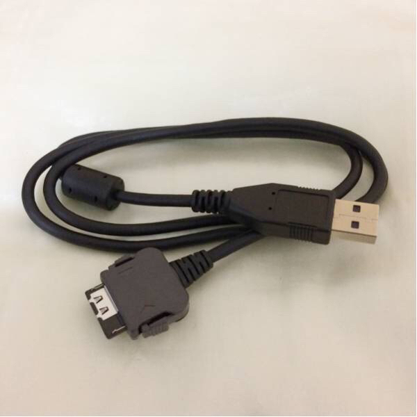 / 純正品 au WIN CDMA ガラケー USBケーブル 外部接続端子 充電器 黒③(USB式充電器)|売買されたオークション情報 ...