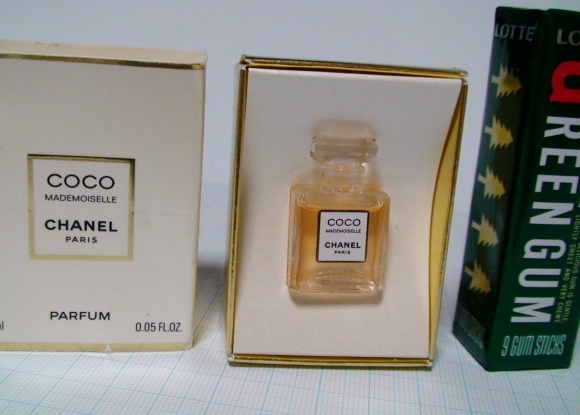 シャネル◇ココマドモアゼル ミニチュアボトル香水ガラス 1.5ml