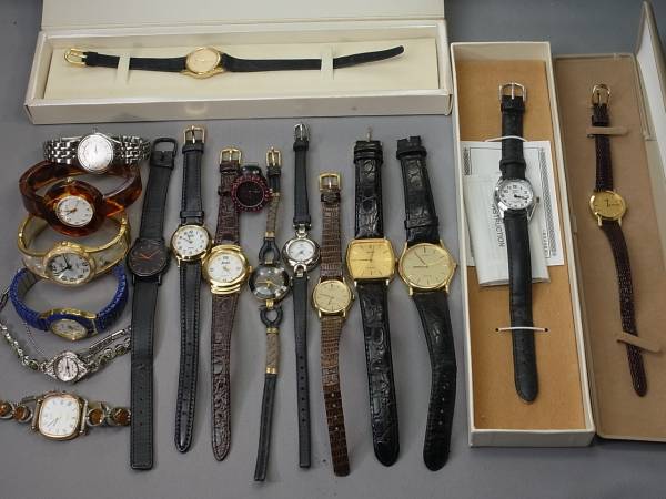 クオーツ時計各種 セイコードルチェ ロンジンほかデッド中古さまざま