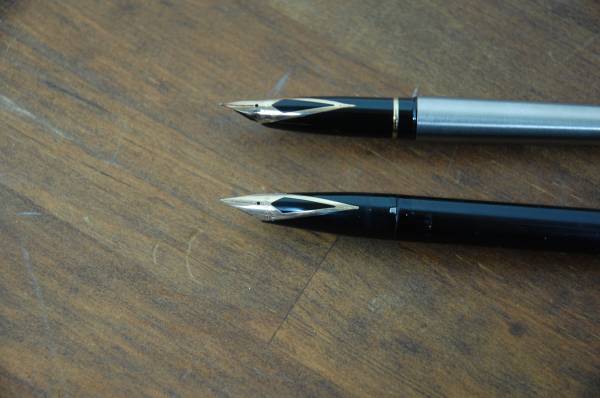 シェーファー SHEAFFER 万年筆 ペン先14K 二本セット 万年筆
