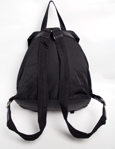 PRADA プラダ 名作 B2811 Wポケット ナイロンリュック バッグ 黒 
