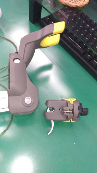 ボート用ロッドホルダー　縦クランプ　クイックリリース_2