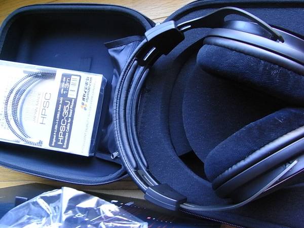 SRH1840 SHURE 有線 オープンバックヘッドホン おまけ付 完動美品 公式