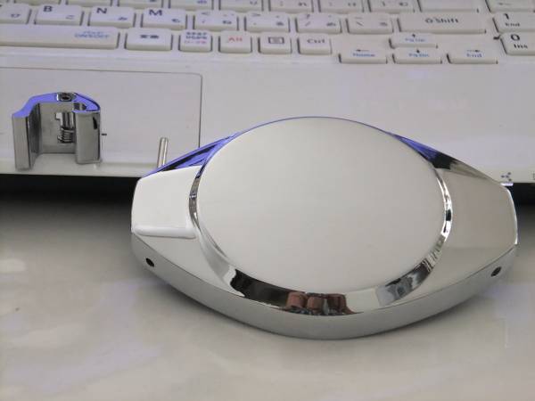 カワサキ　Z1 /　Z2 フェールタンクキャップ　純正か社外品か不明