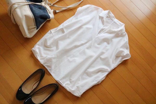 ヒューマンウーマン【HUMAN WOMAN】　使えるノースリーブスキッパーシャツ♪