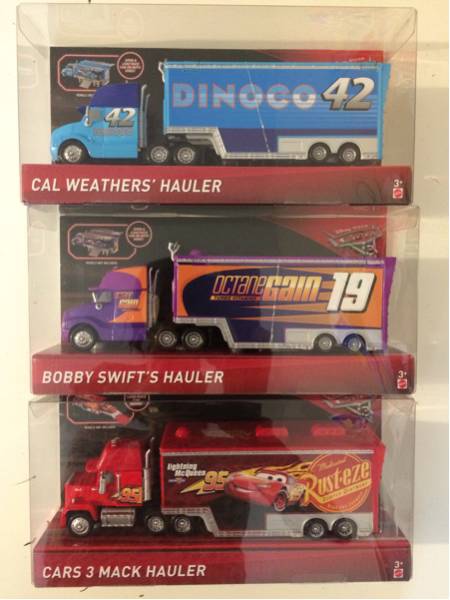 マテル★最新ハウラー3台セット★ディズニー カーズ3 クロスロード★キャル ウェザース★ボビースウィフト★マックトラック（トレーラー）