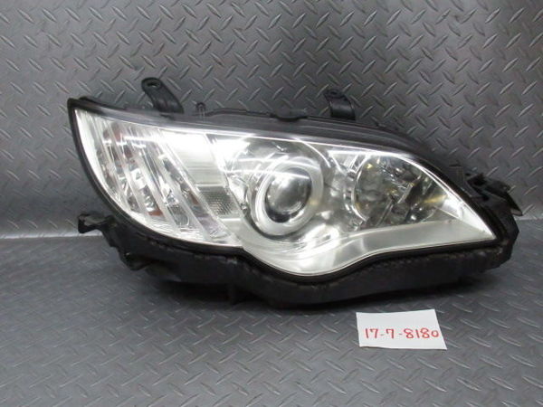 純正 BL5 BP5 レガシィ 後期 ハロゲン ヘッドライト 右 運転席側 レベ付 100-20955 割れなし 即納