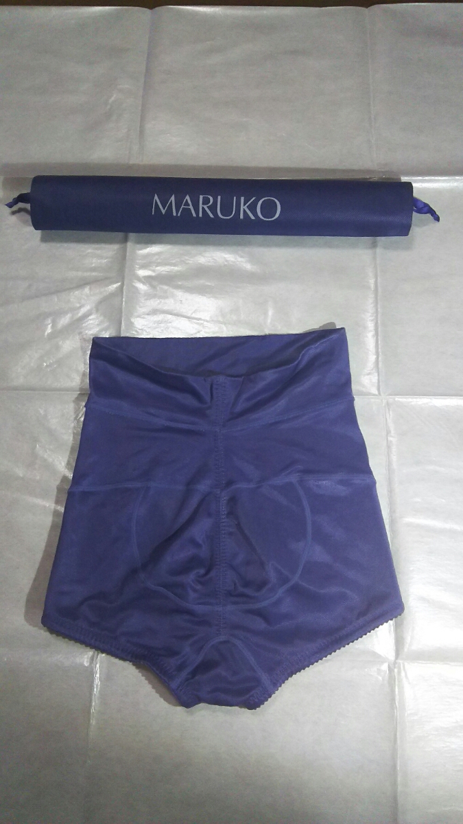 去年購入 最新作 大盤振る舞い★大激安★ 美品★ 補正下着 マルコ ハイウエスト ショートガードル Ｍ－６４ オウブブルー