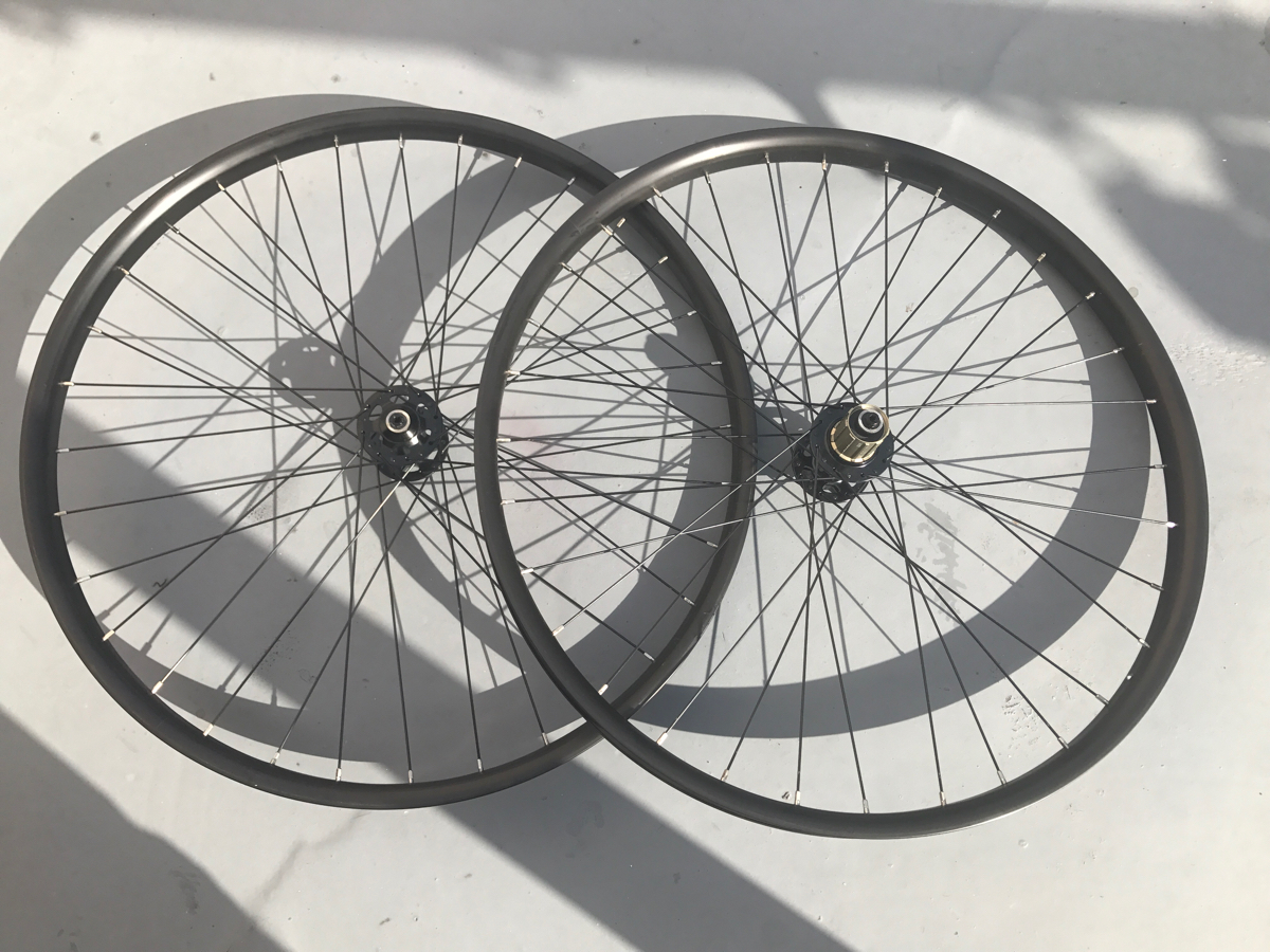マウンテンバイク用 27.5+ ホイールセット RIM 35mm WIDE DOUBLE WALL 
